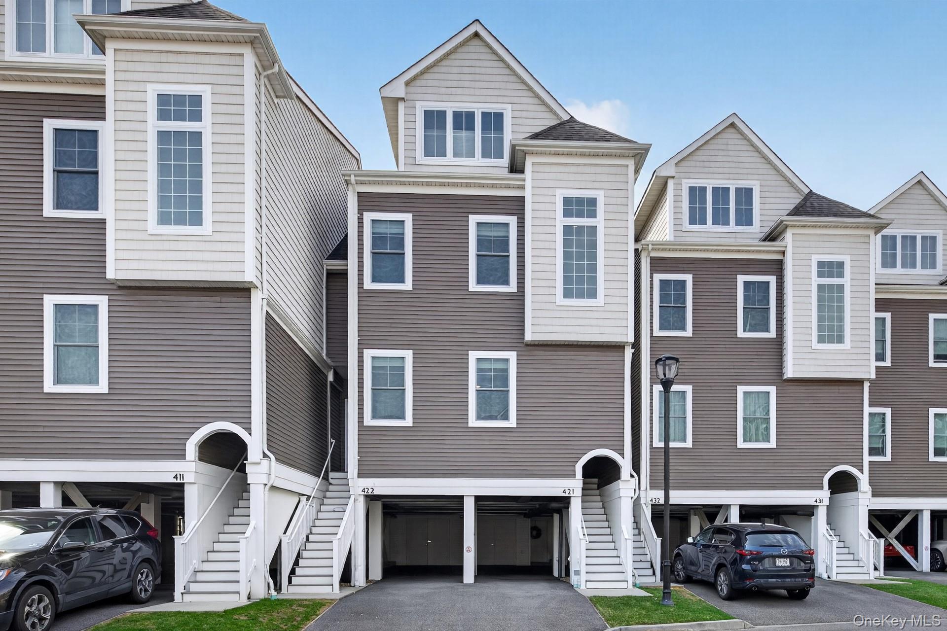 421 Marina Pointe Drive