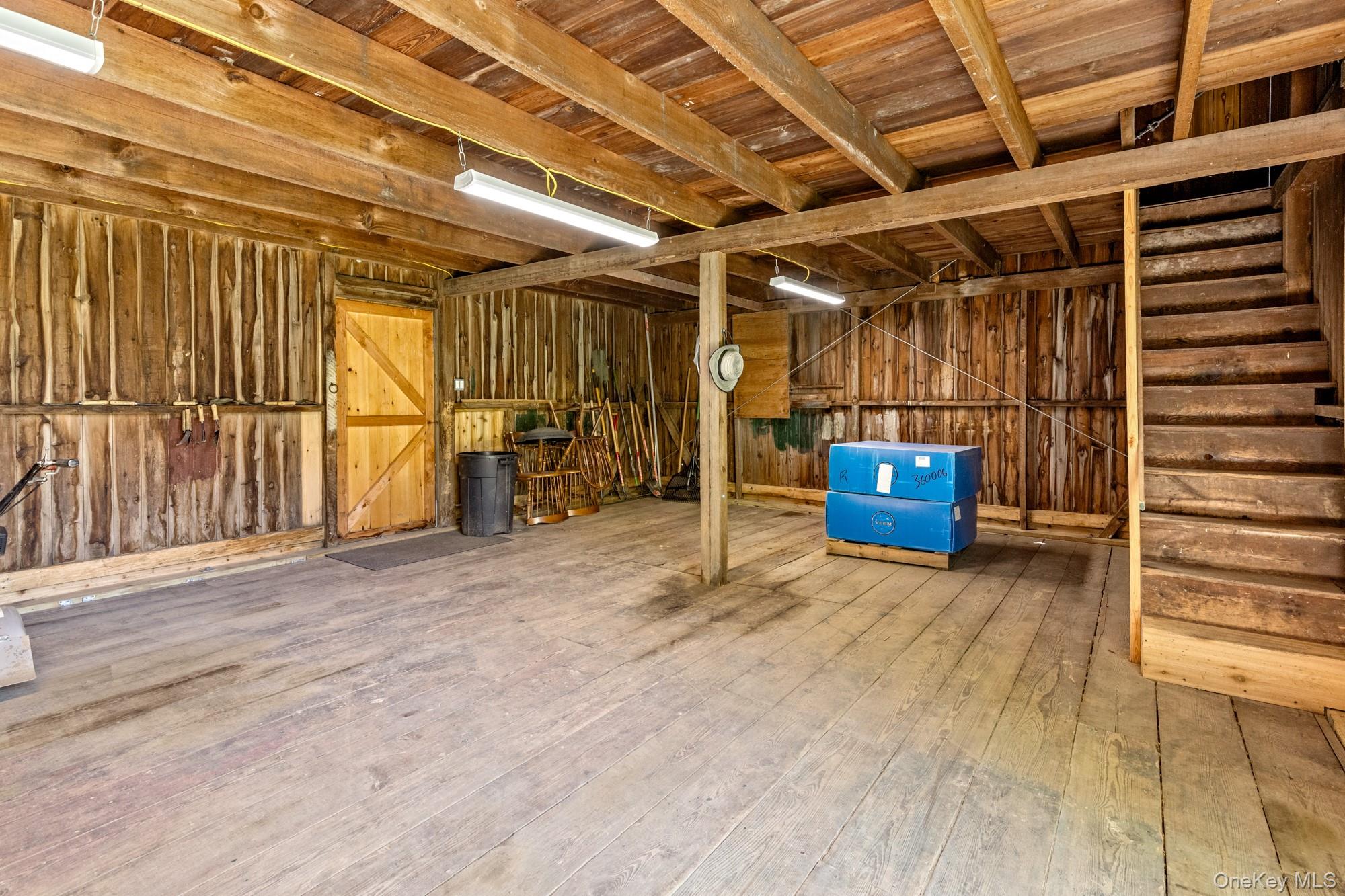 Barn