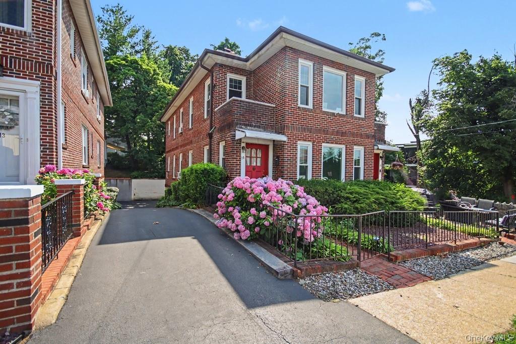 15-17 Chestnut Street