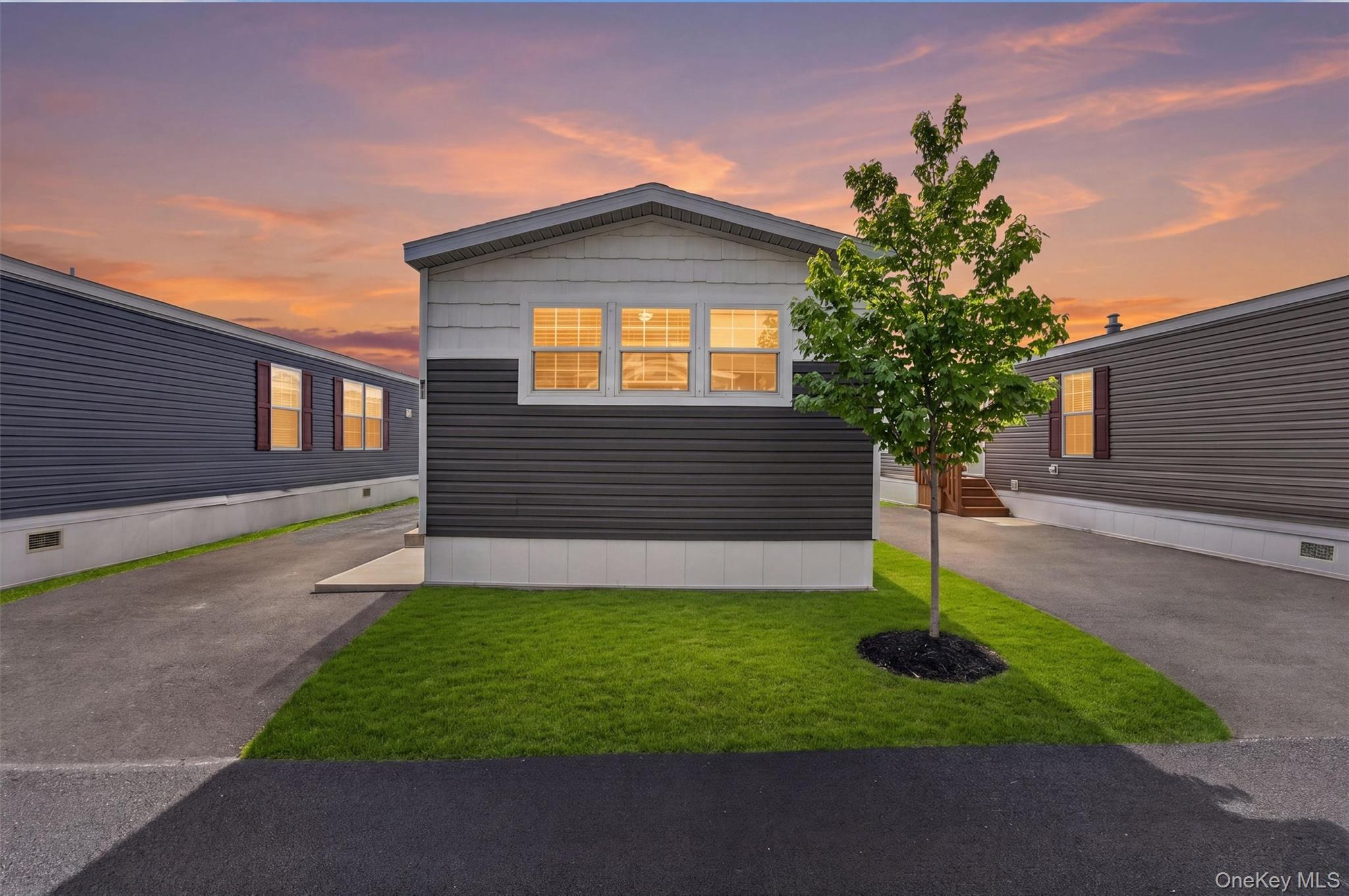 11 Windward Way