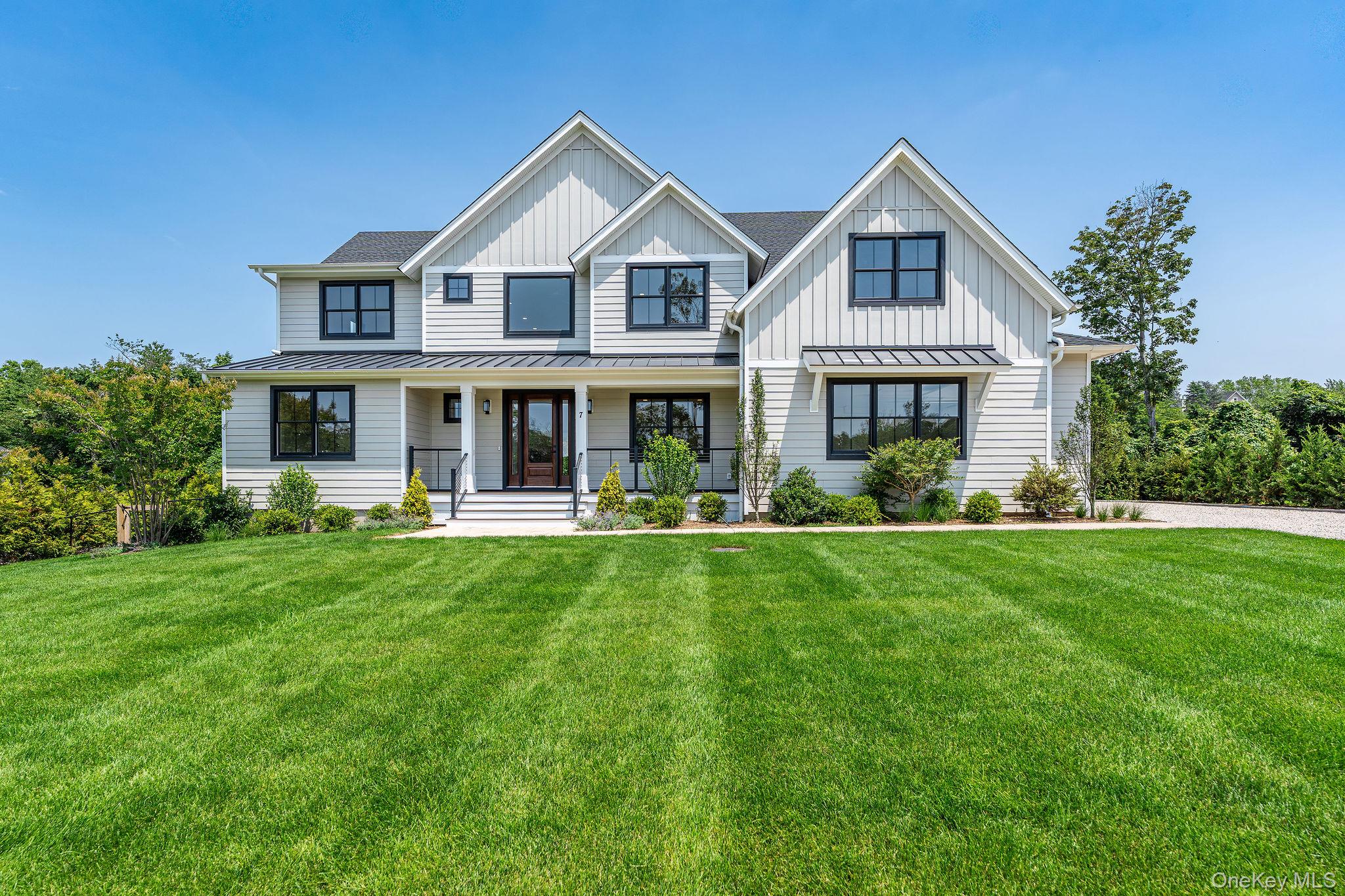 7 Sea Crest Court