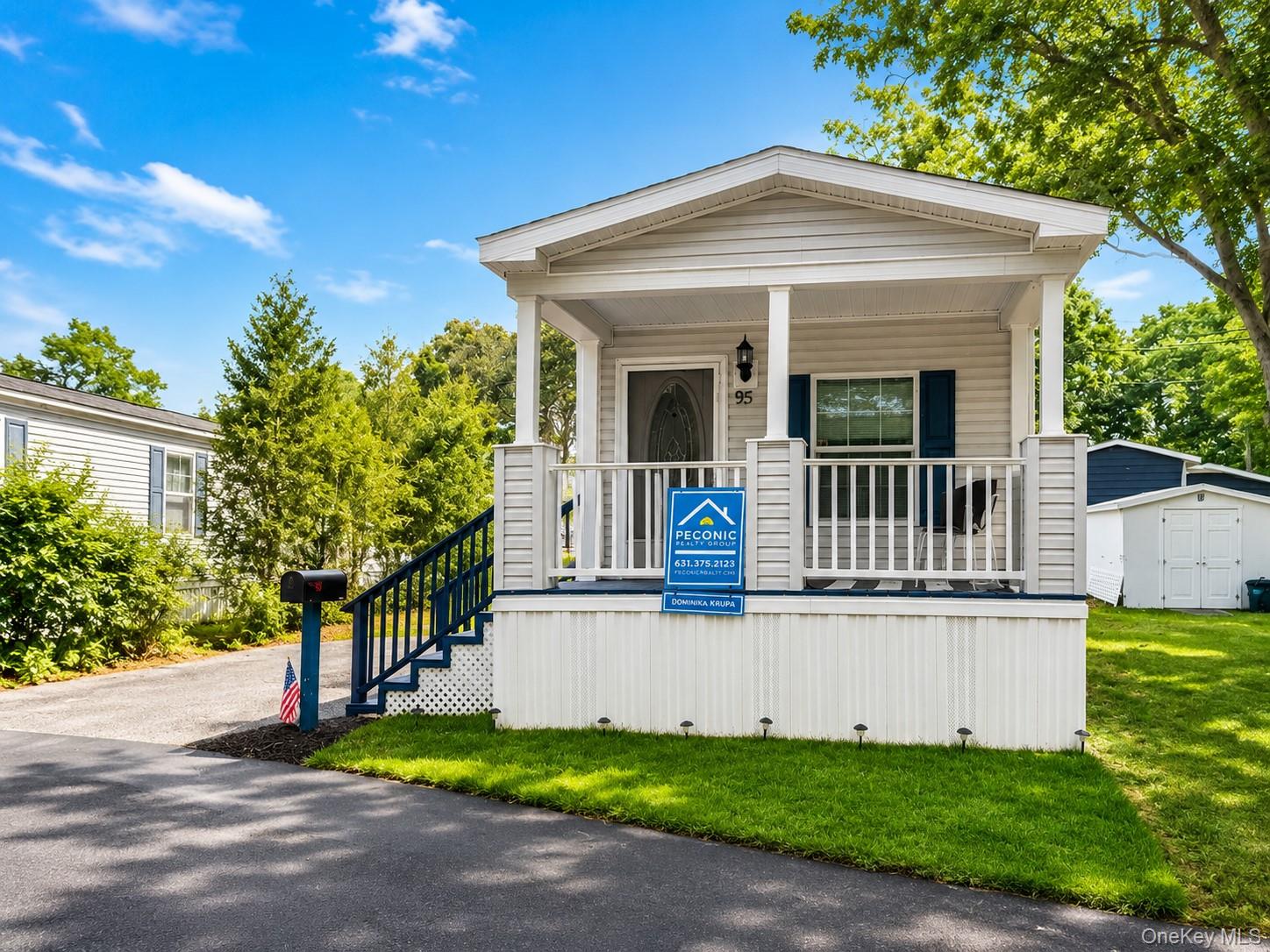 37 Hubbard Avenue
