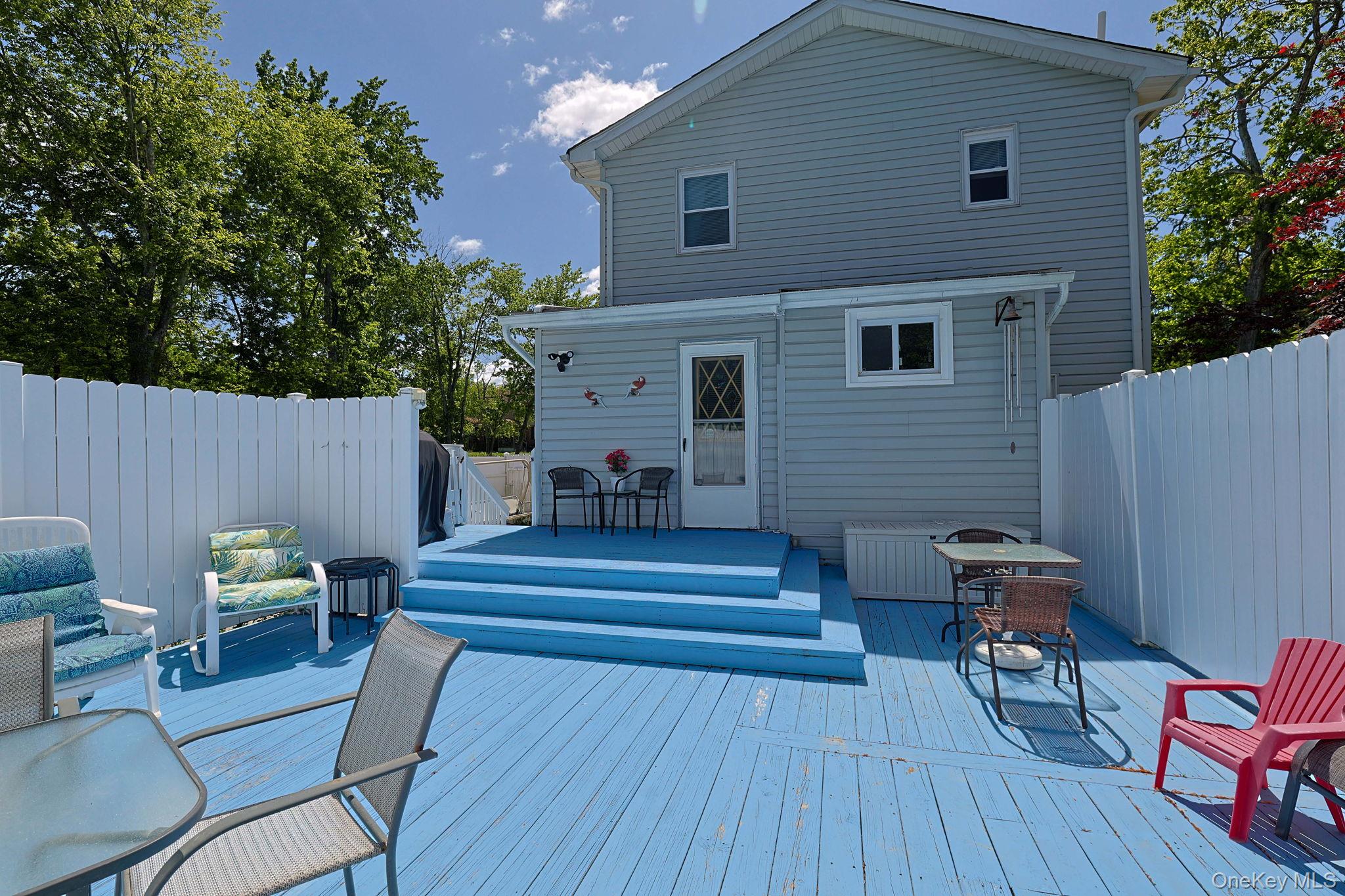 Deck