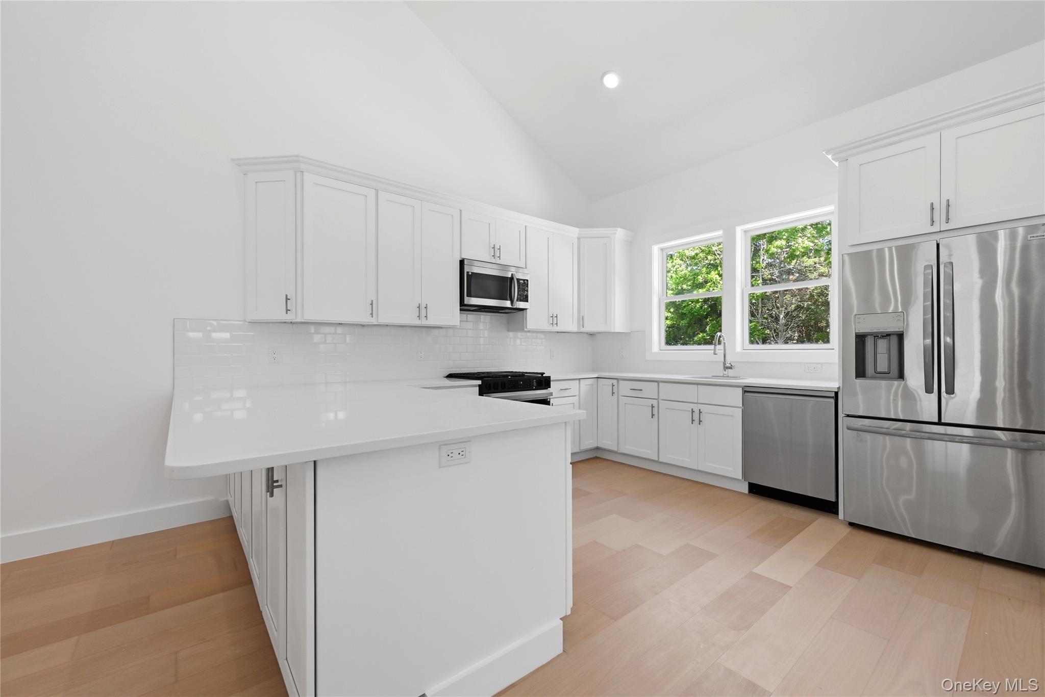 19 Montauk Highway