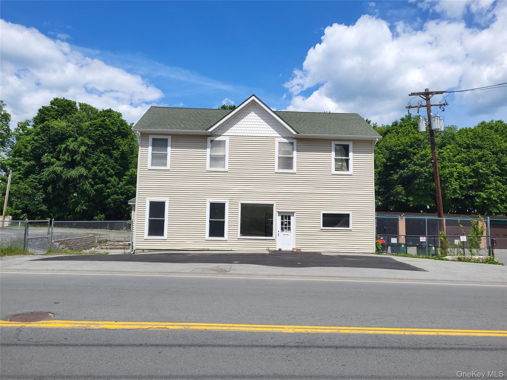 88 Monhagen Avenue