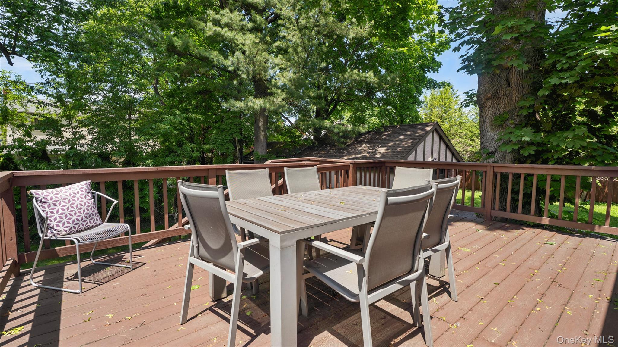 Deck