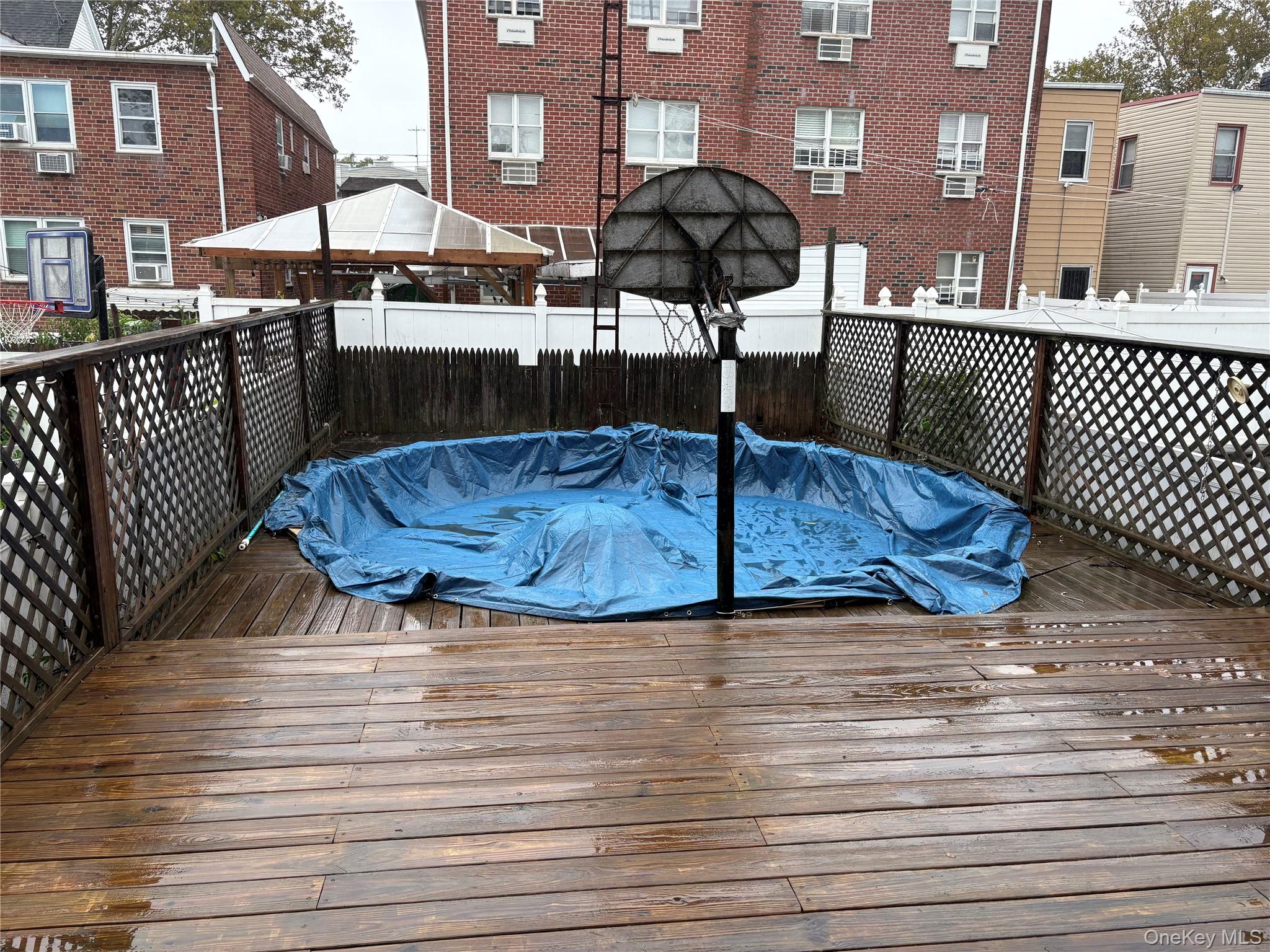 Photo 43