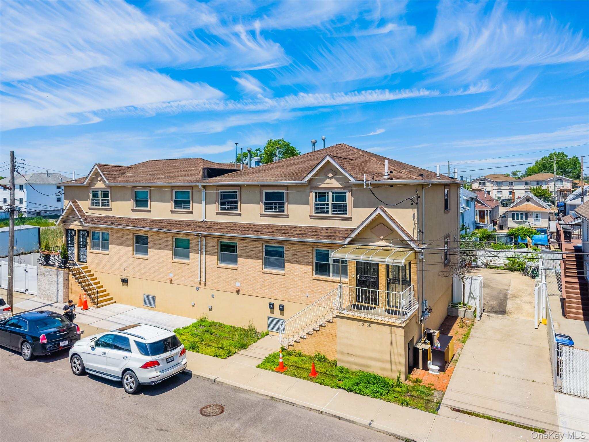 10205 Davenport Court