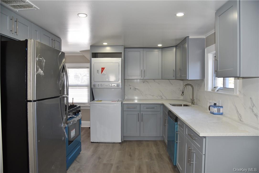 99 Maple Avenue