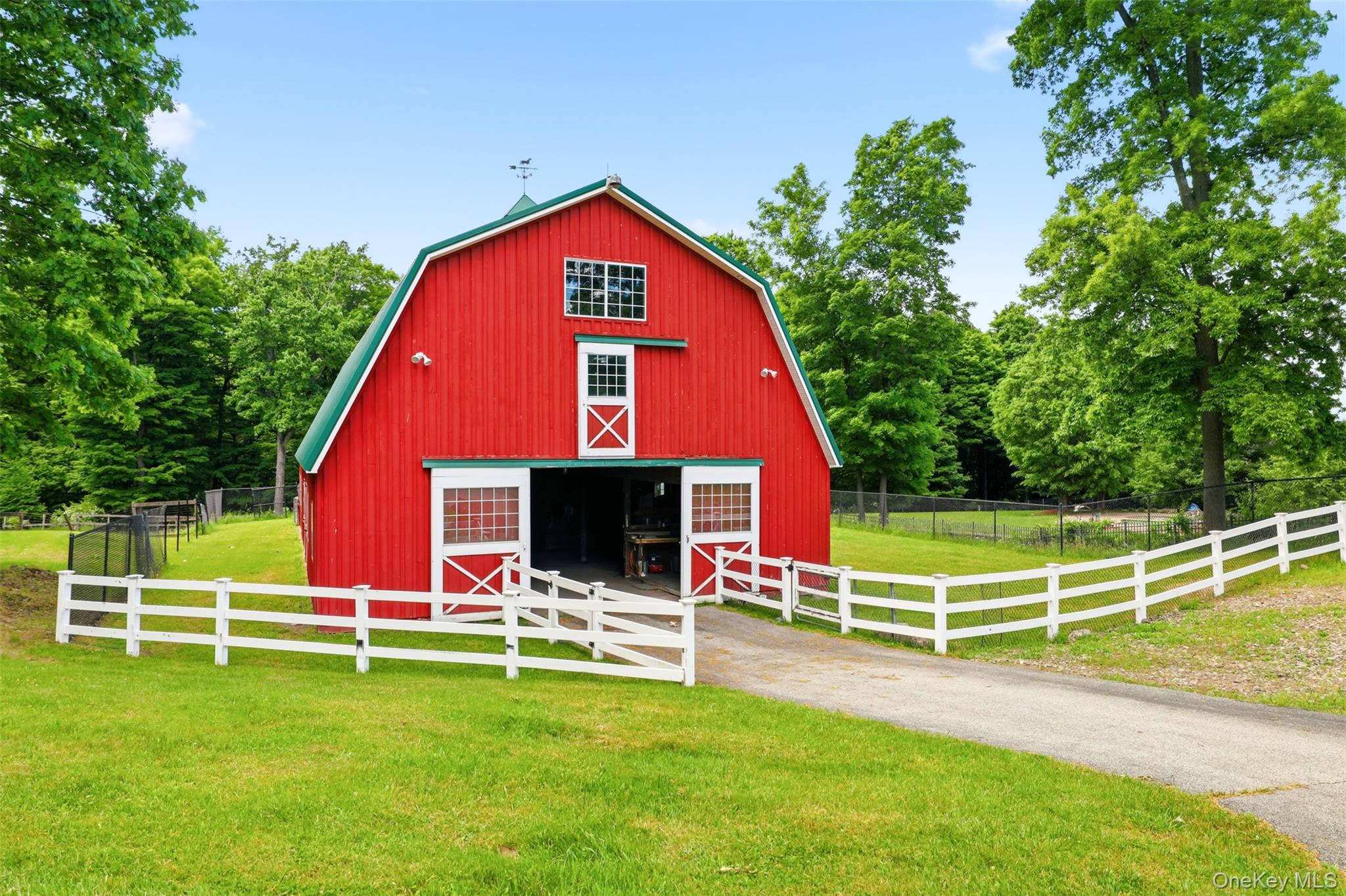 Barn