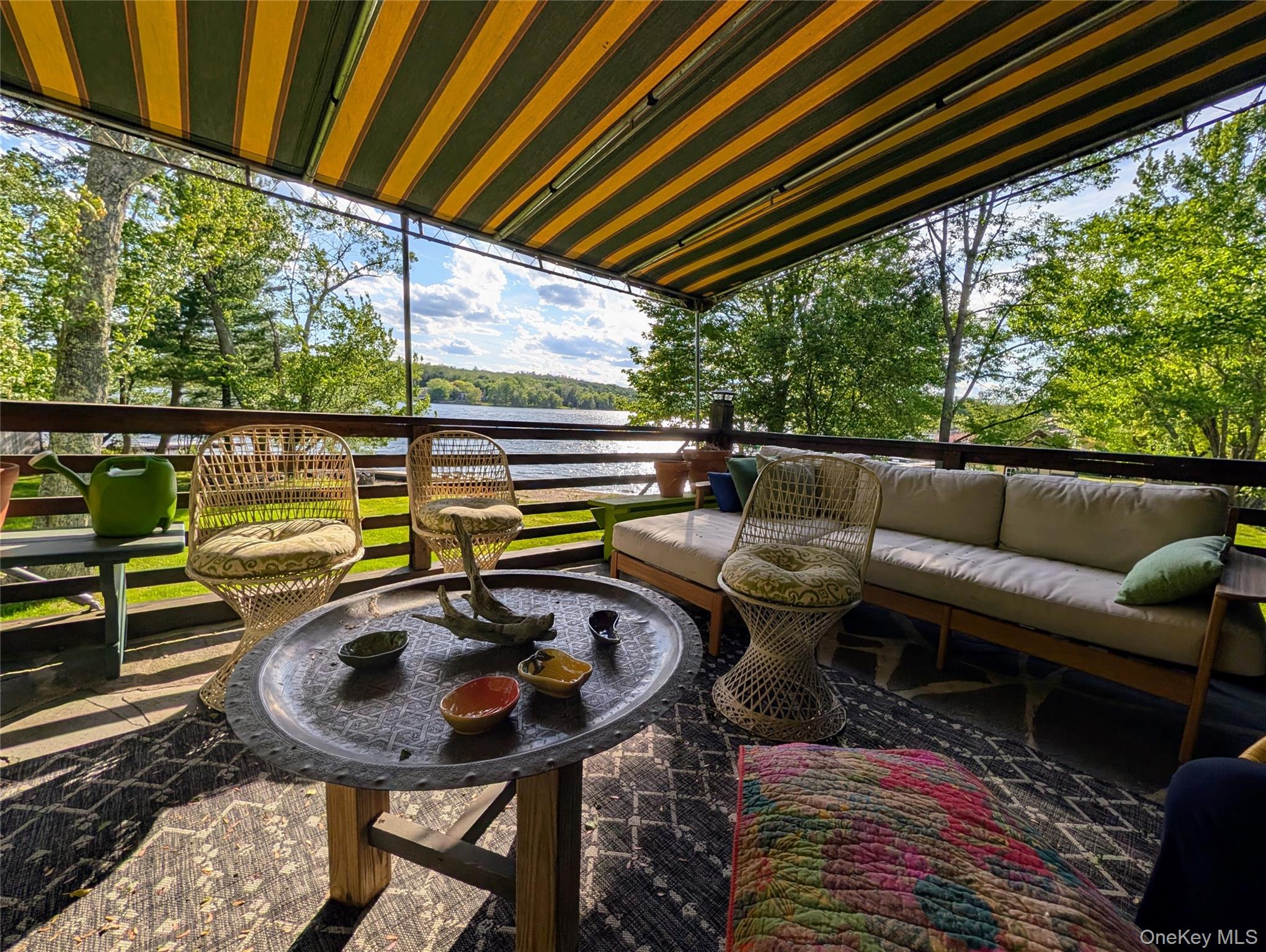 Deck