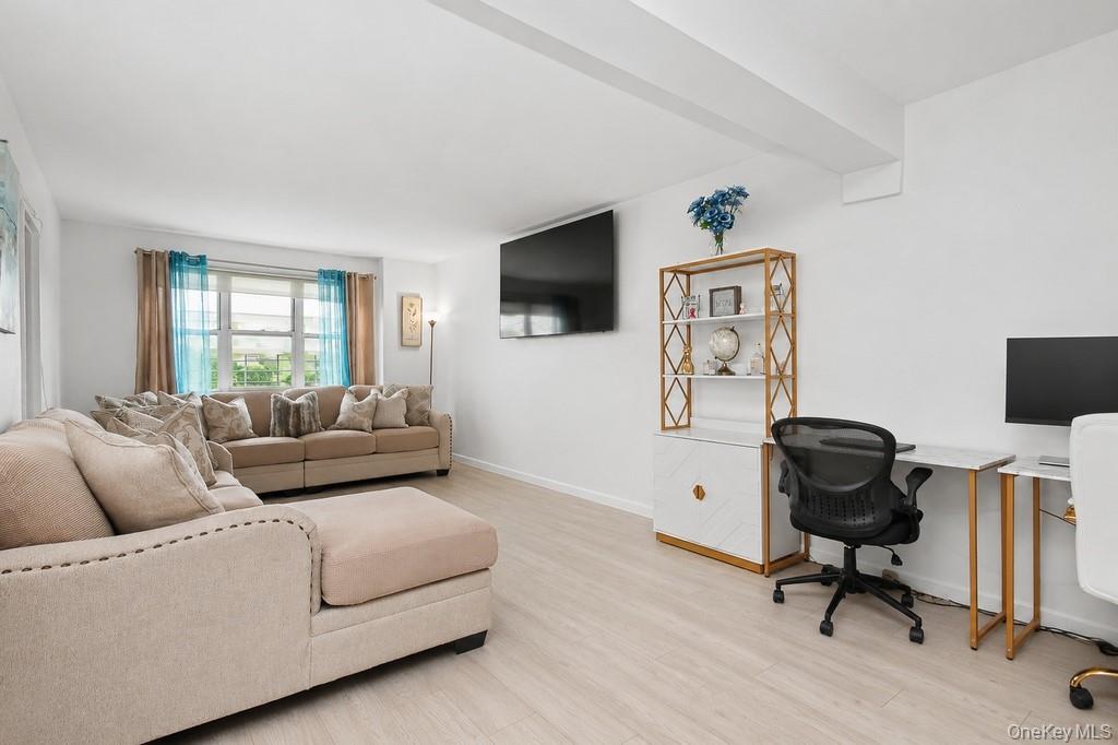 7 Balint Drive