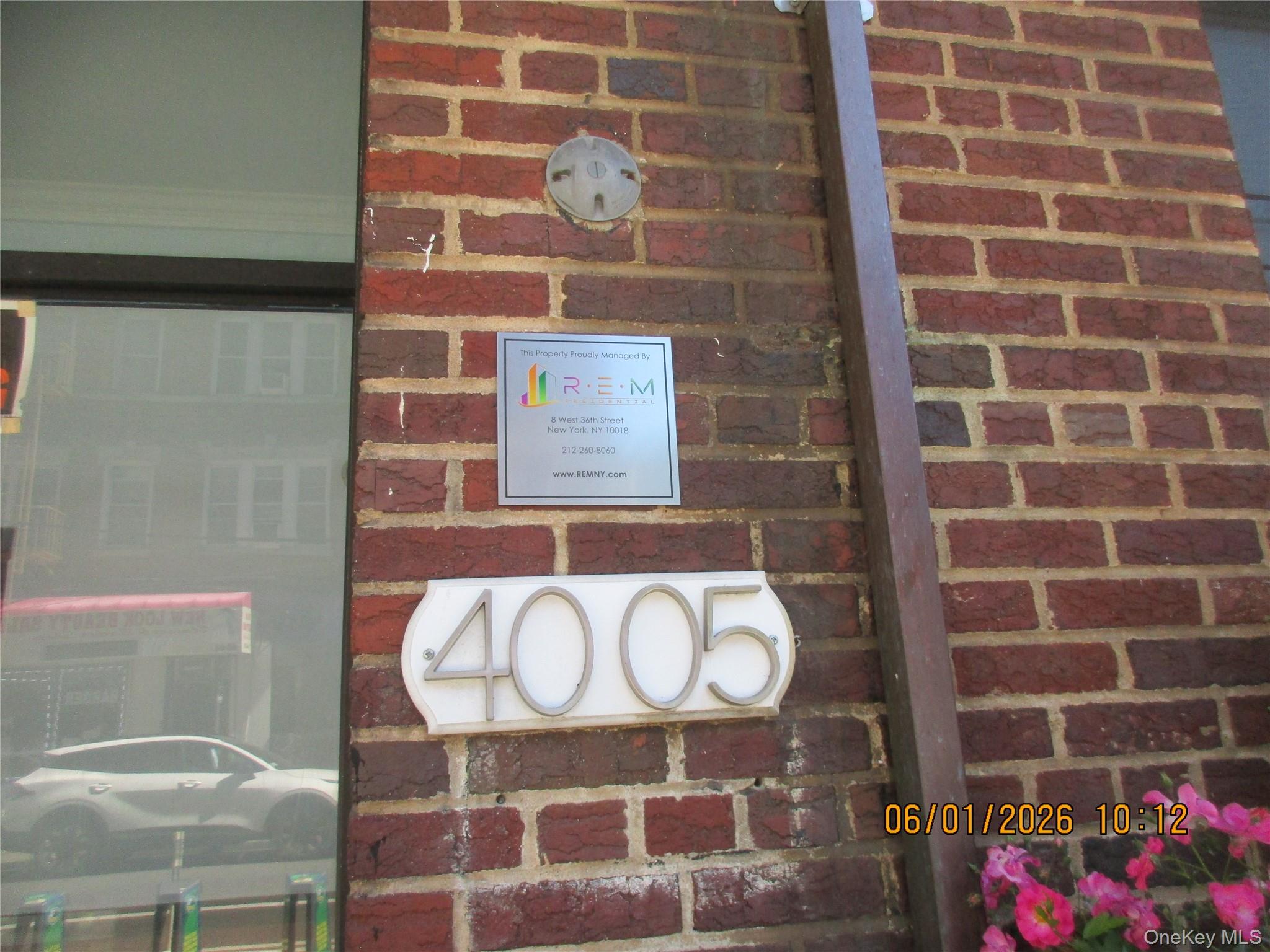 Photo 3