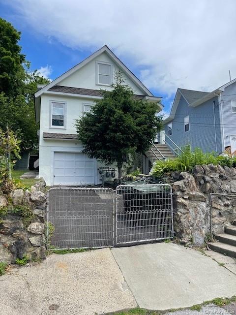 7 Sweezy Avenue