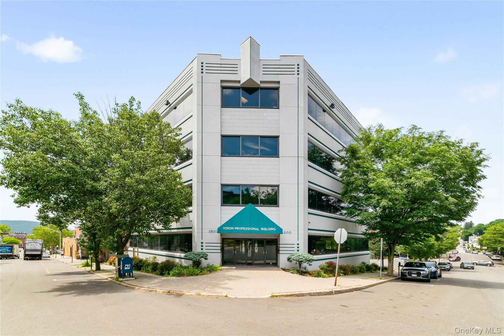1200 Brown Street