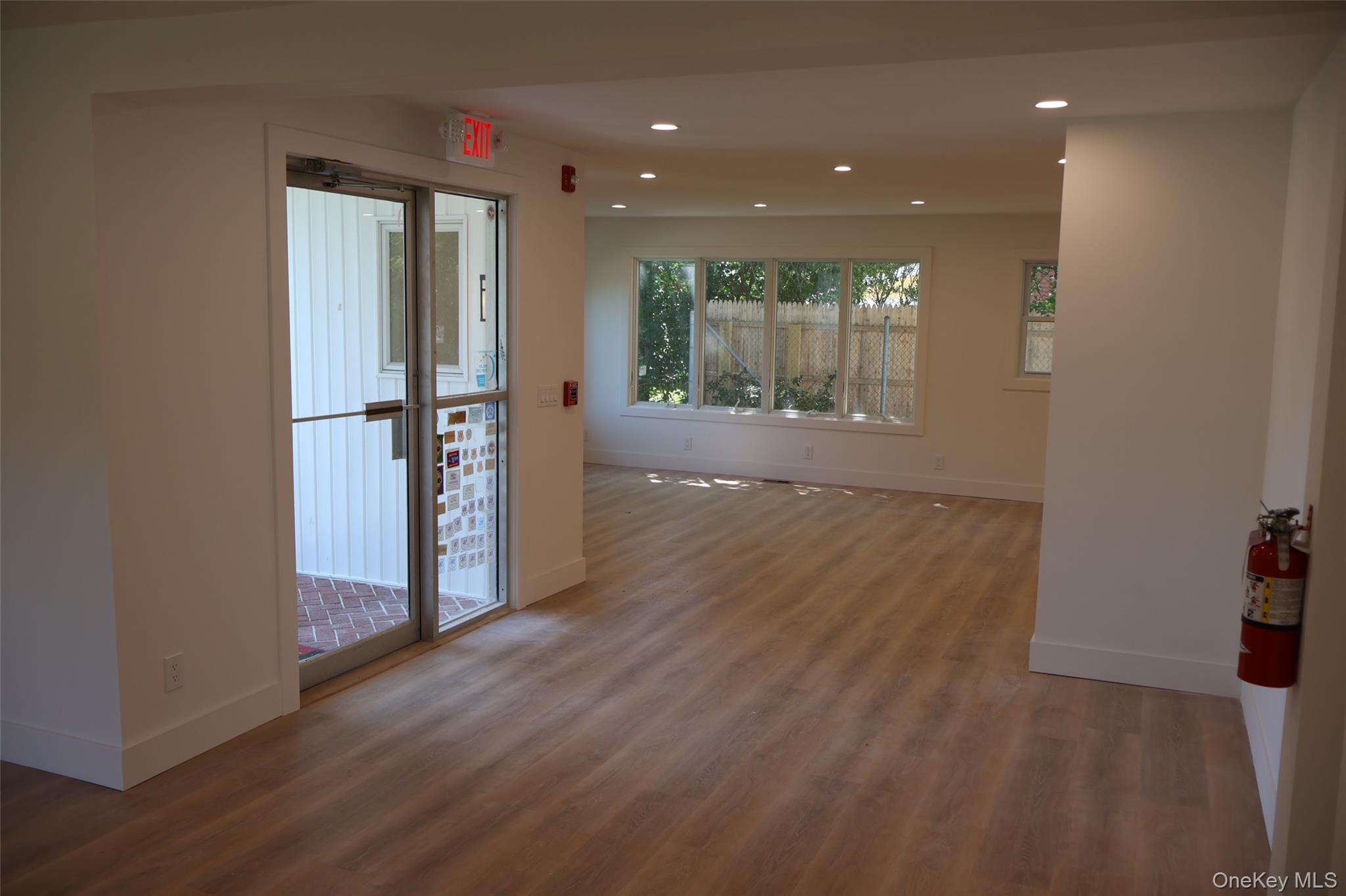 32 Office Space Chichester Avenue