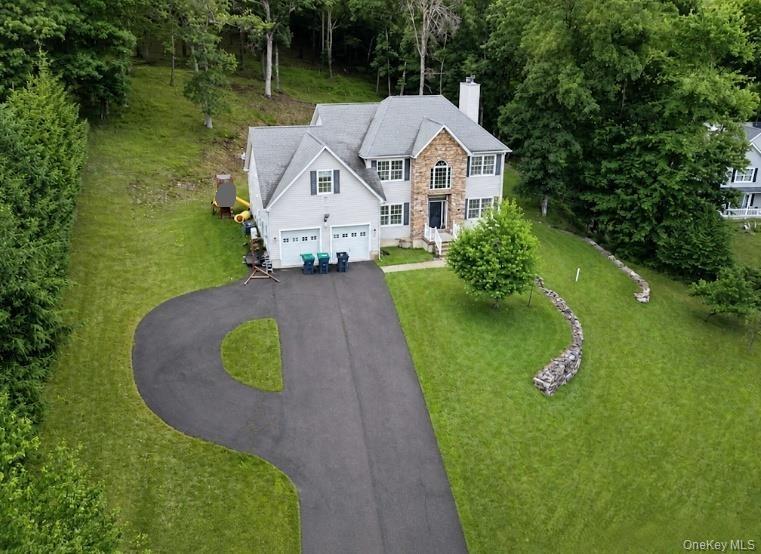 14 Apple Hill Drive
