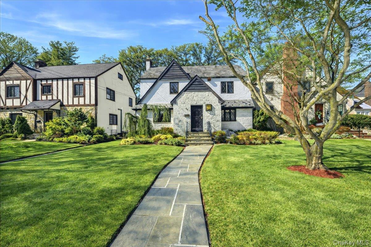 54 Vernon Parkway