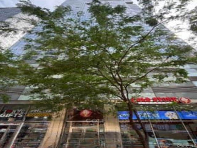 350 42nd Street