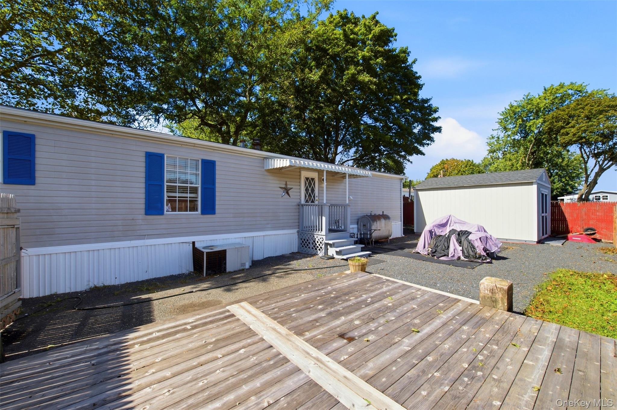 Deck