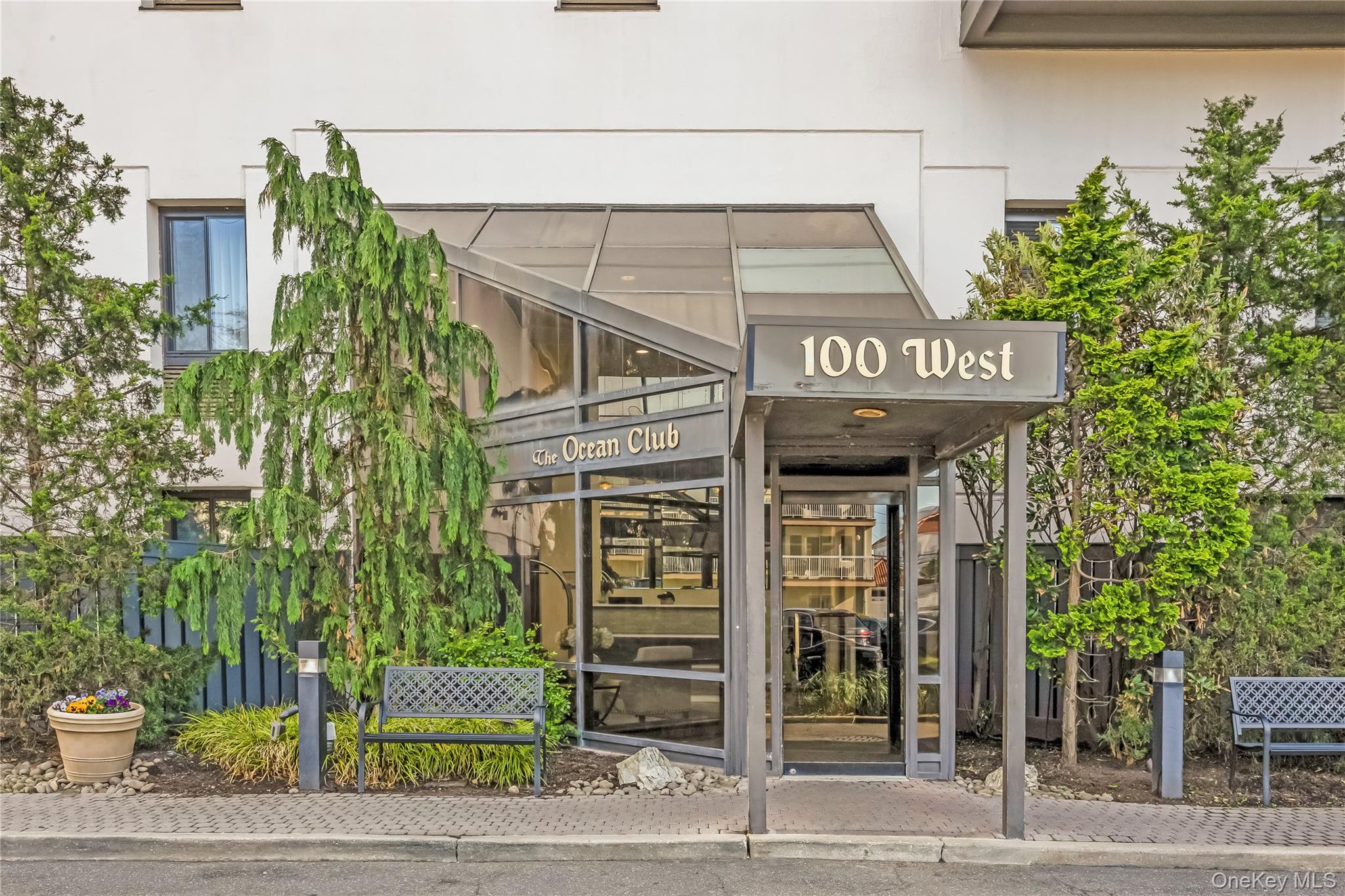 100 Broadway