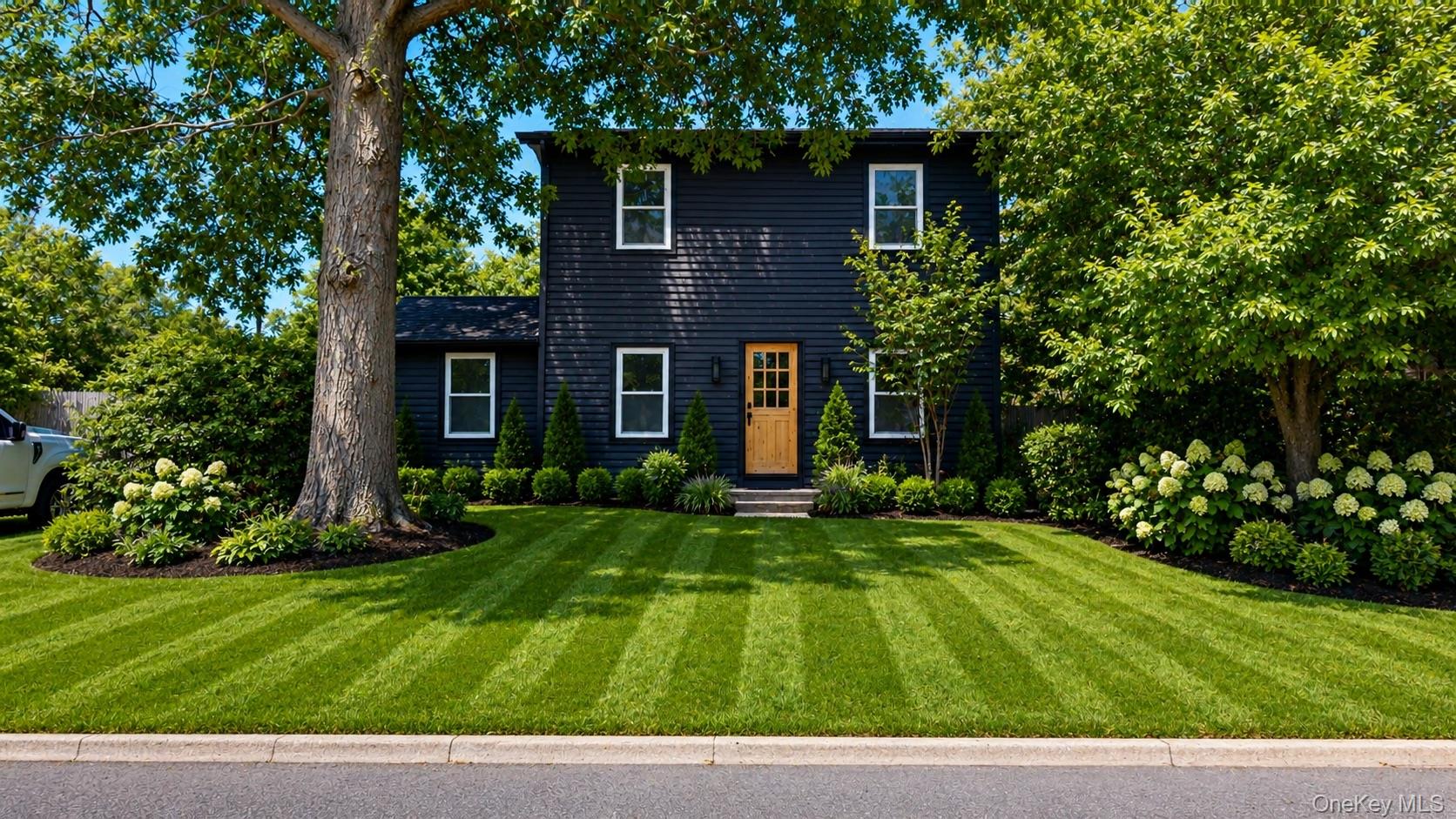96 Grove Avenue