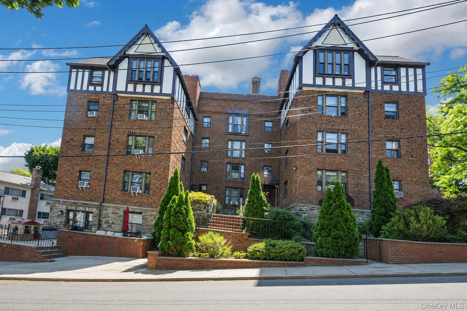 36 Westview Avenue