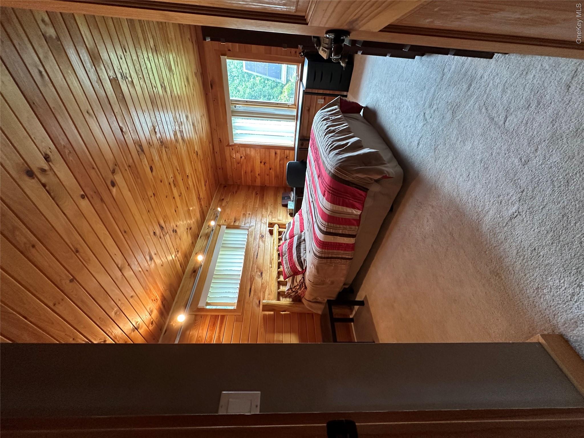 Photo 36
