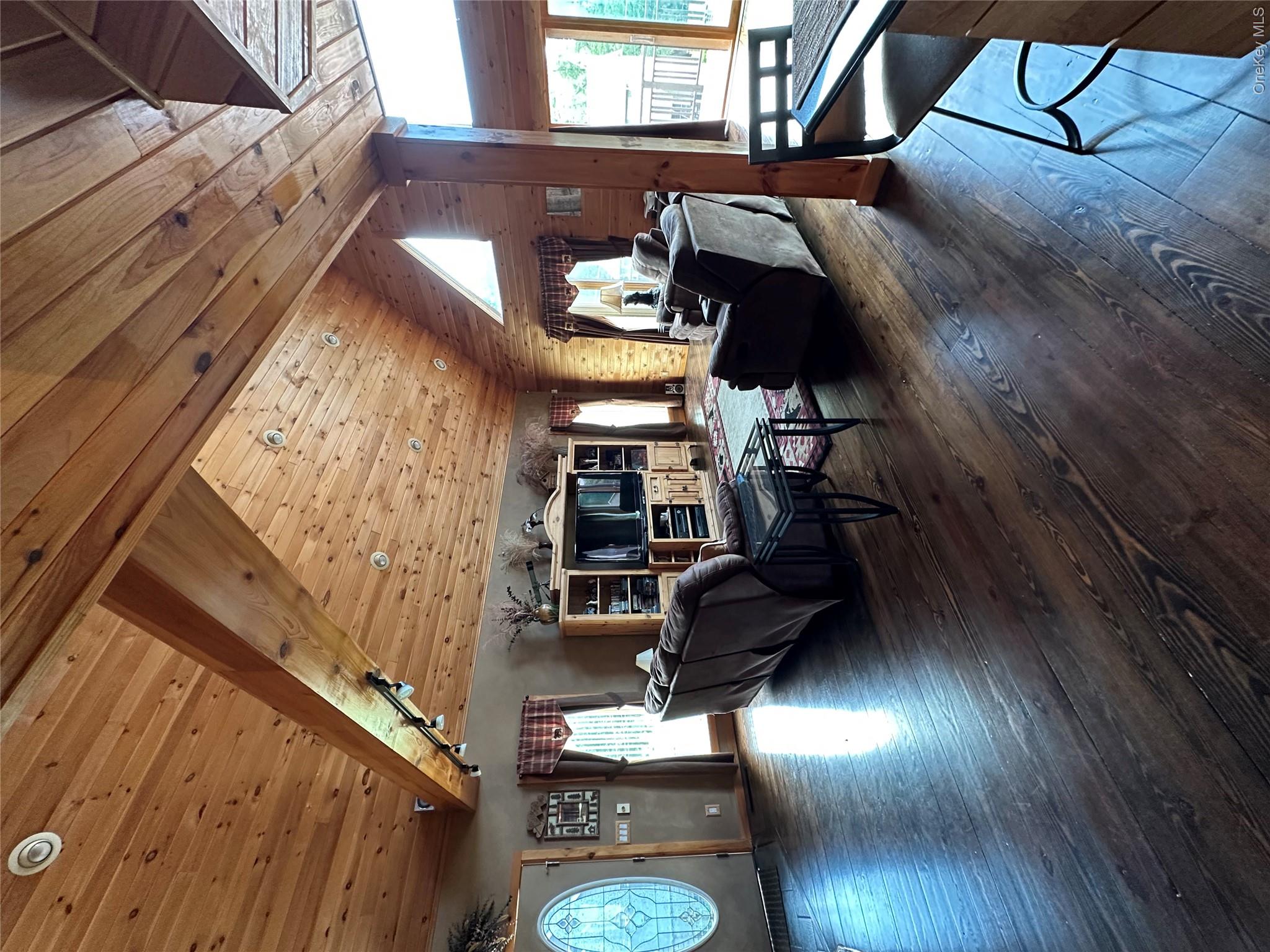 Photo 38