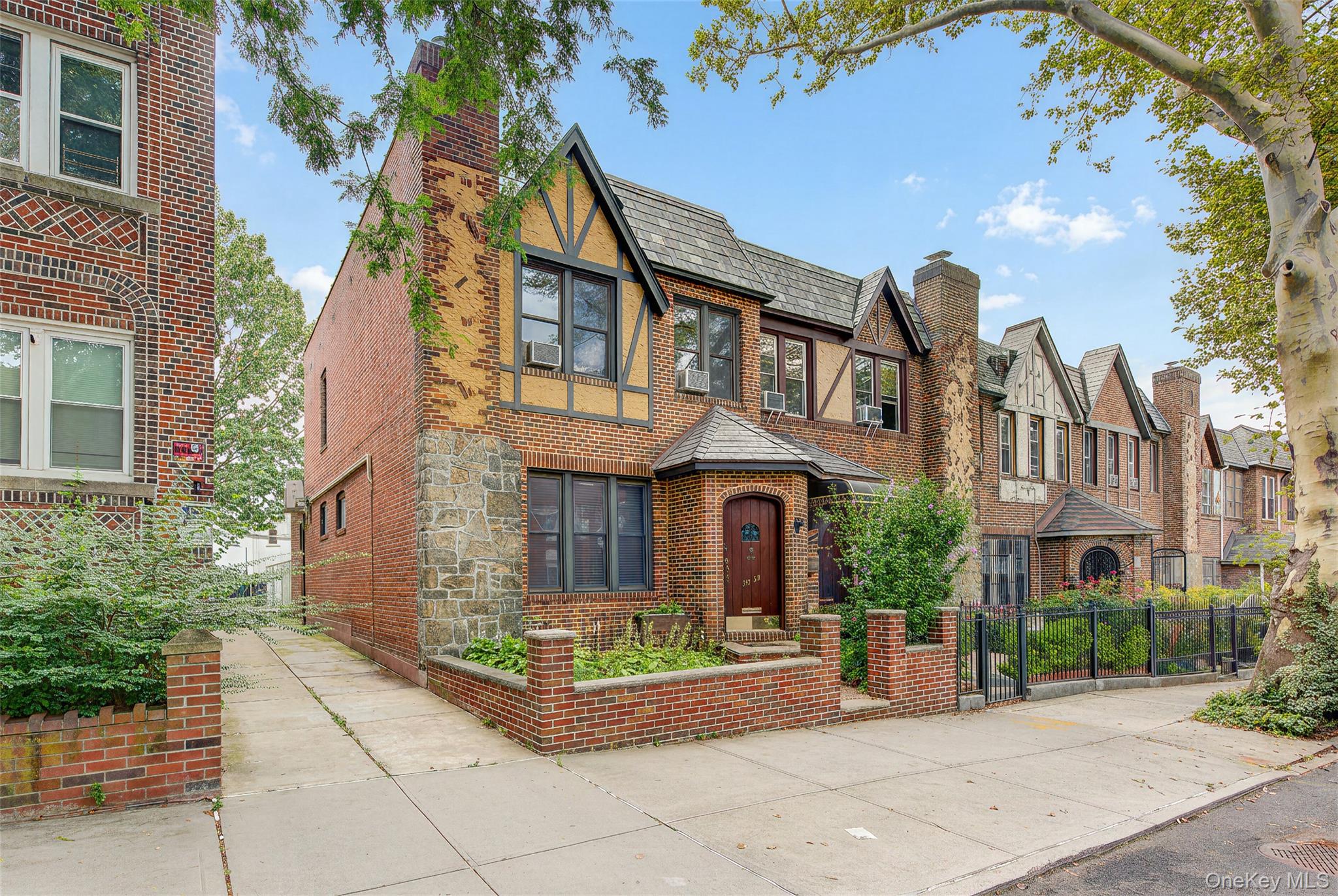 30-34 85th Street