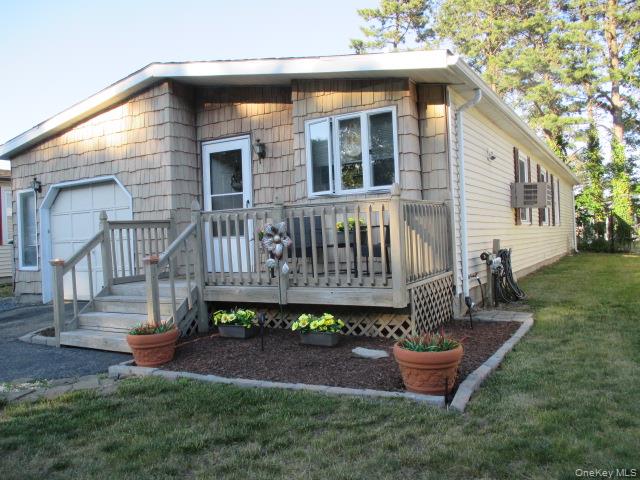 130 Village Circle