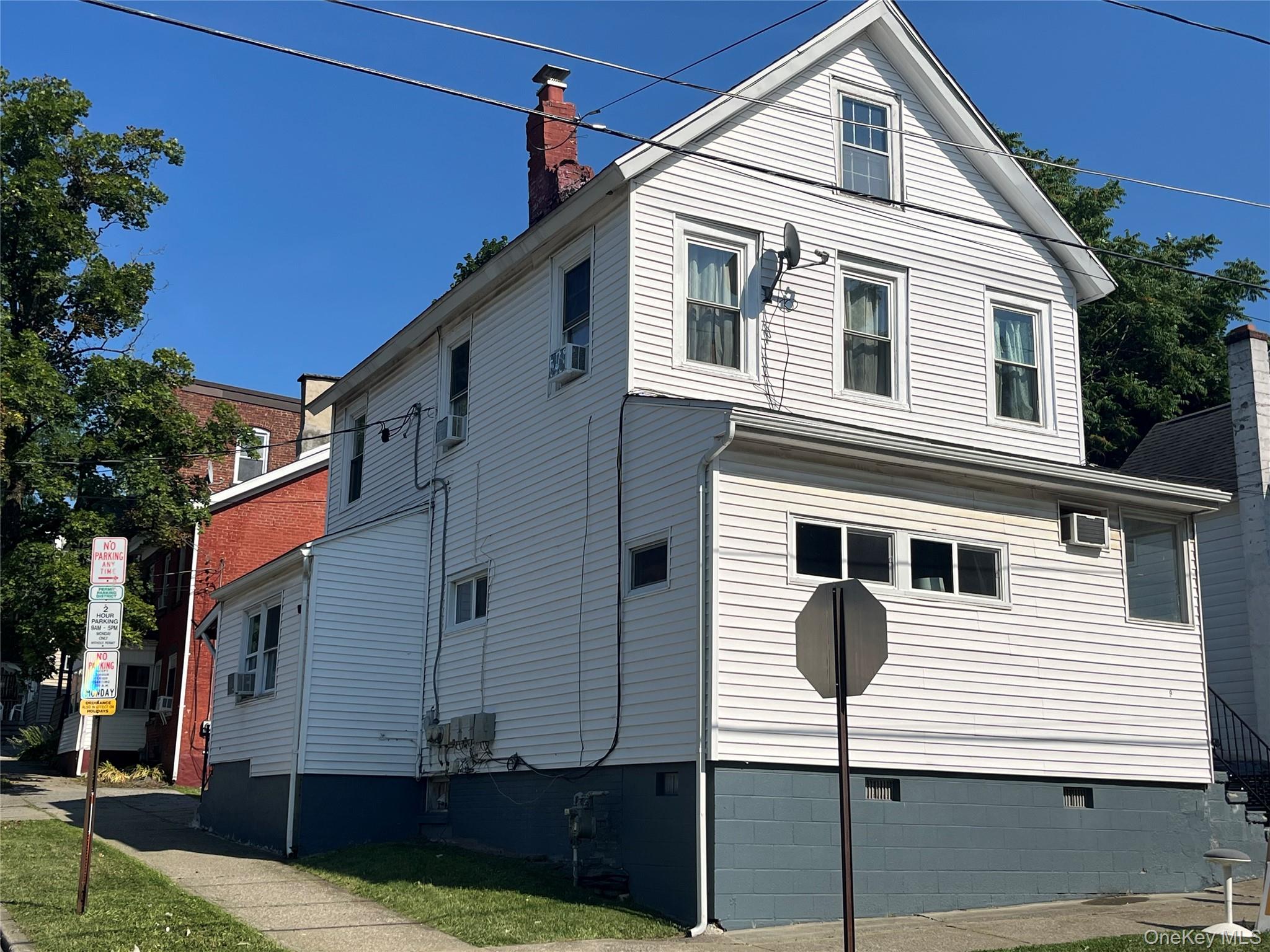 95 Albany Street