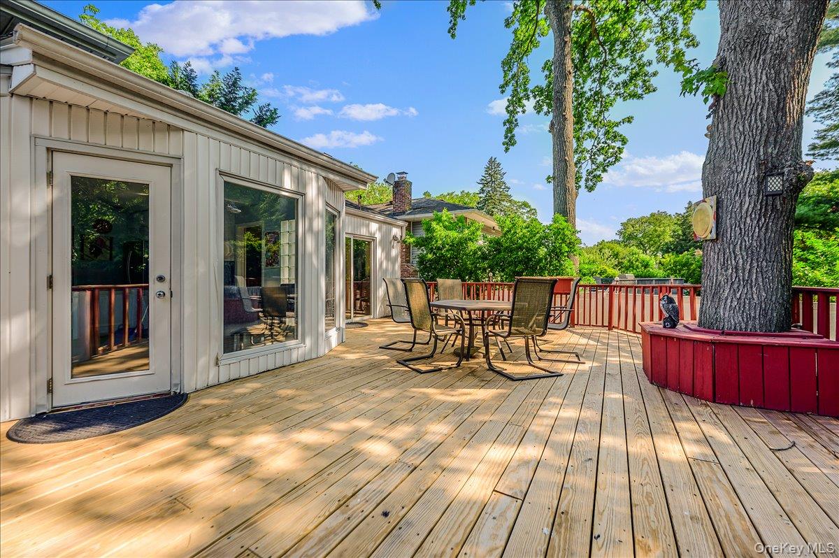 Deck