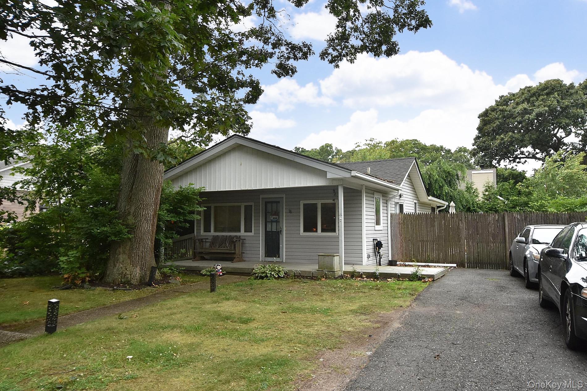 38 Balaton Avenue