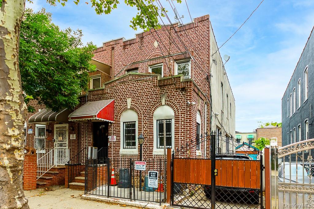 543 Miller Avenue