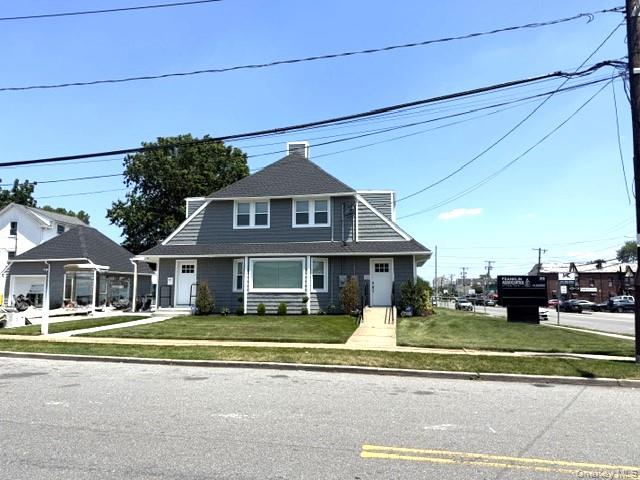 313 Hempstead Avenue