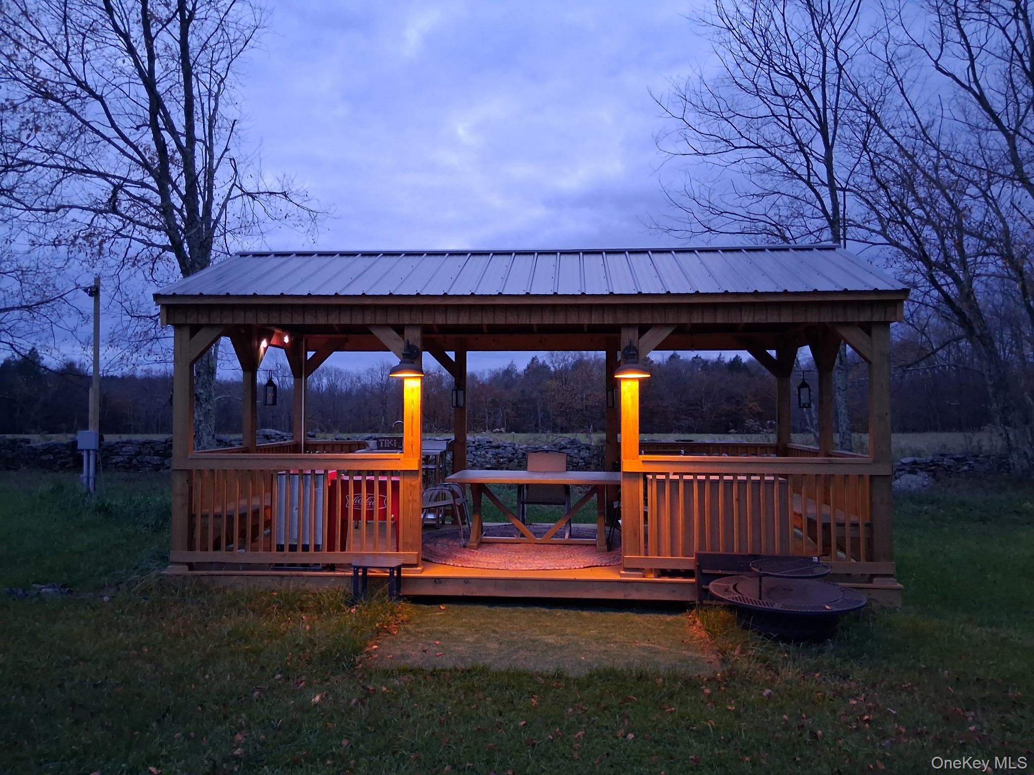 Photo 43
