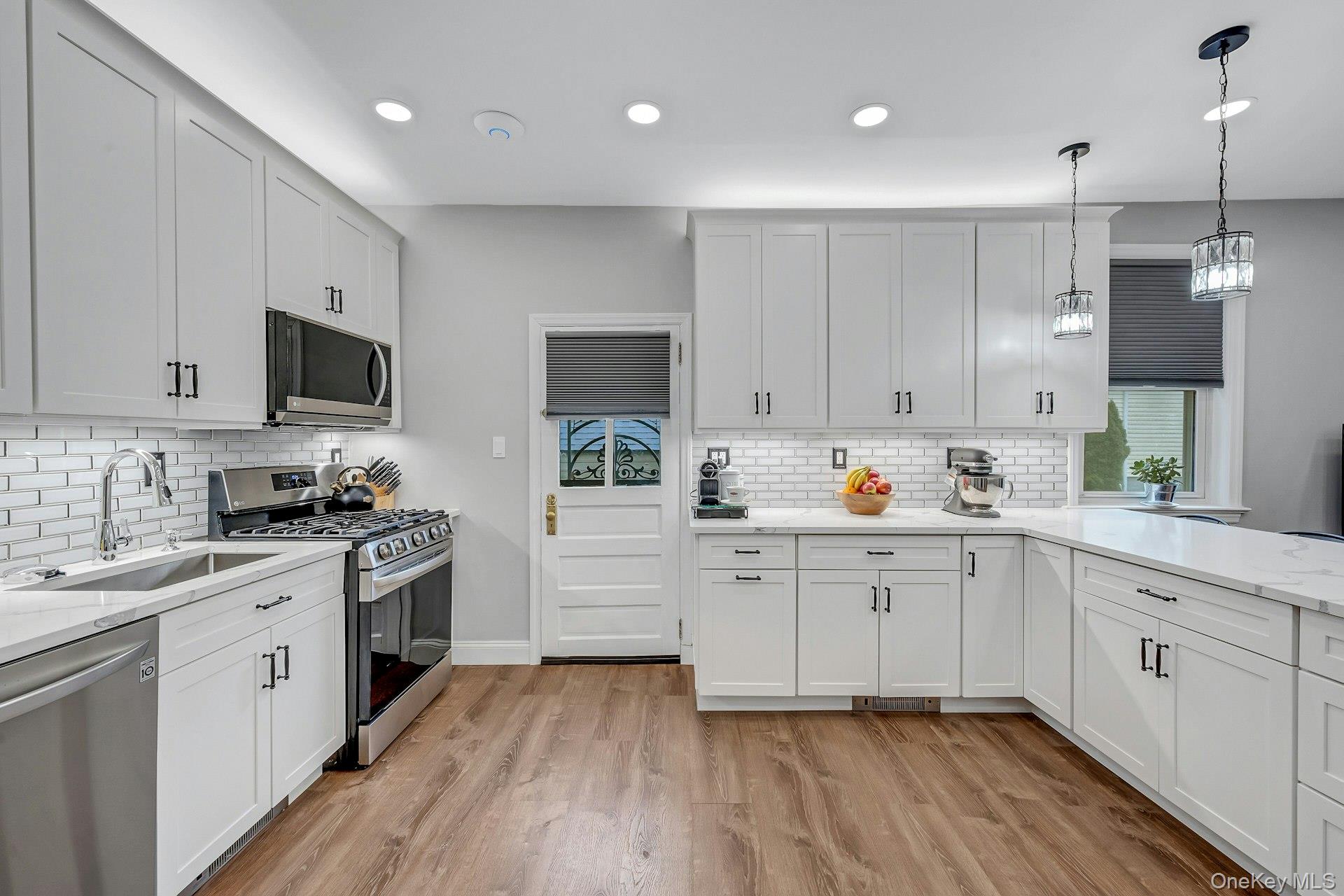 32 Glendale Avenue