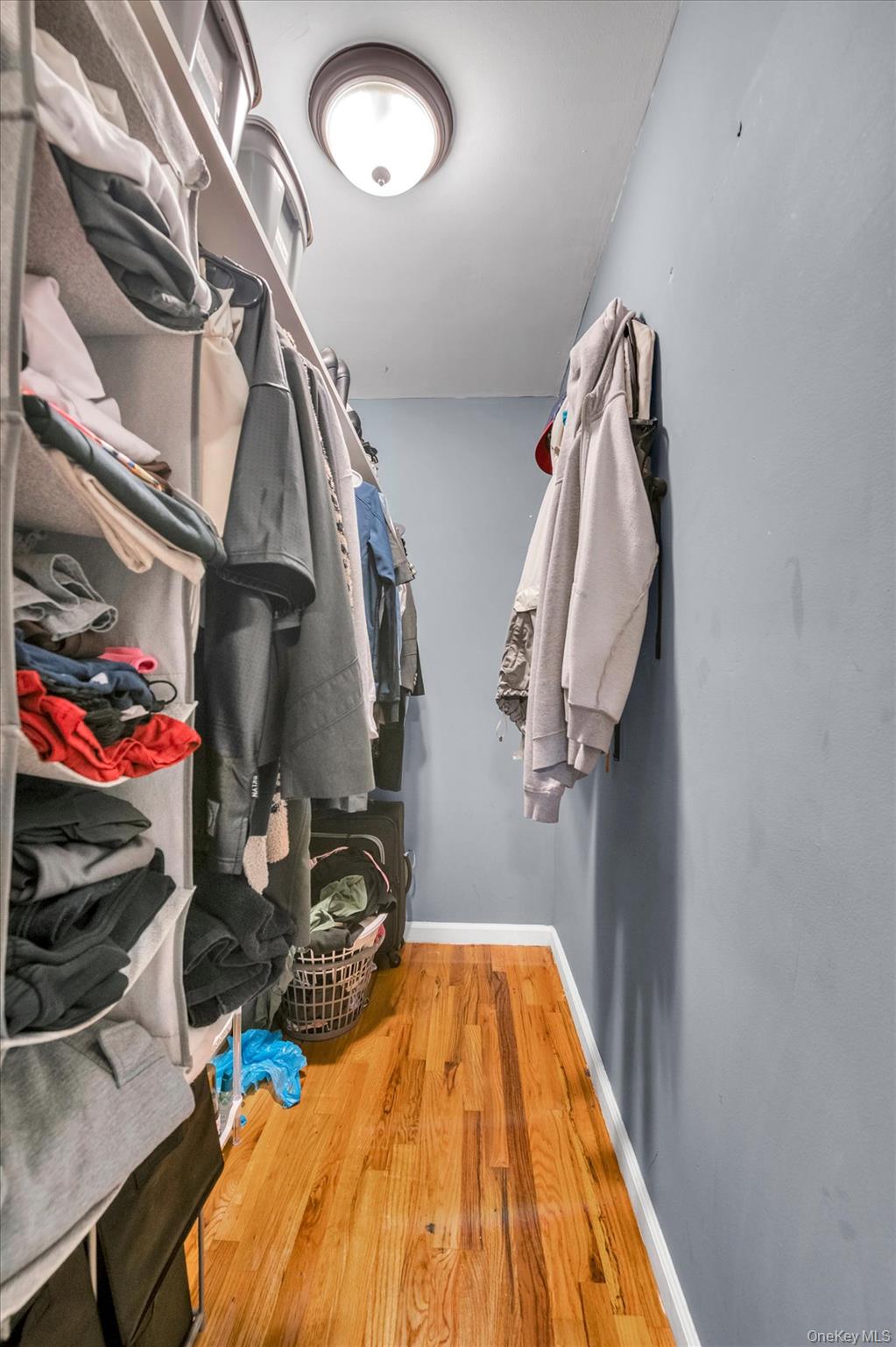 Walk-In Closets