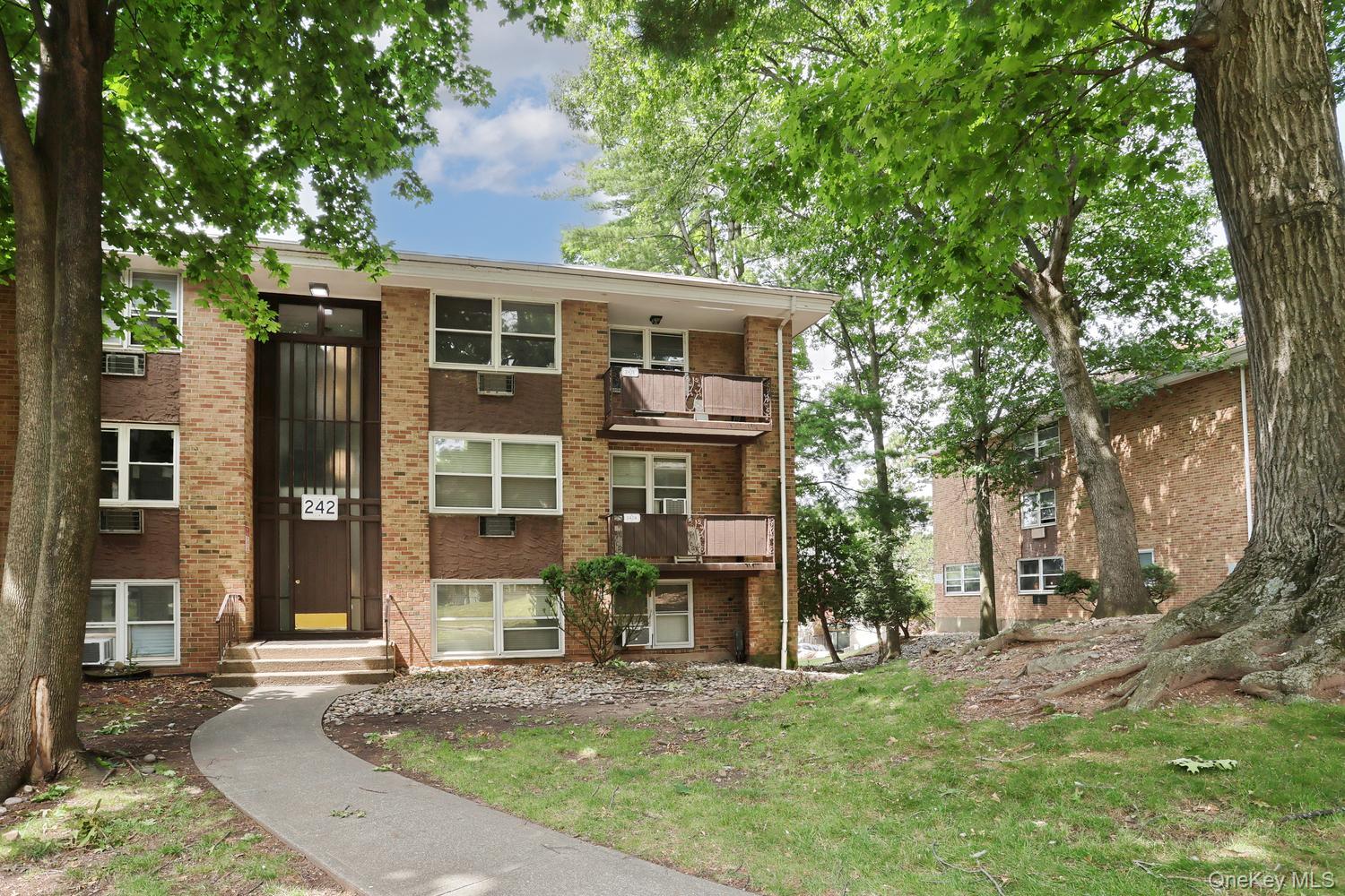 242 Kearsing Parkway