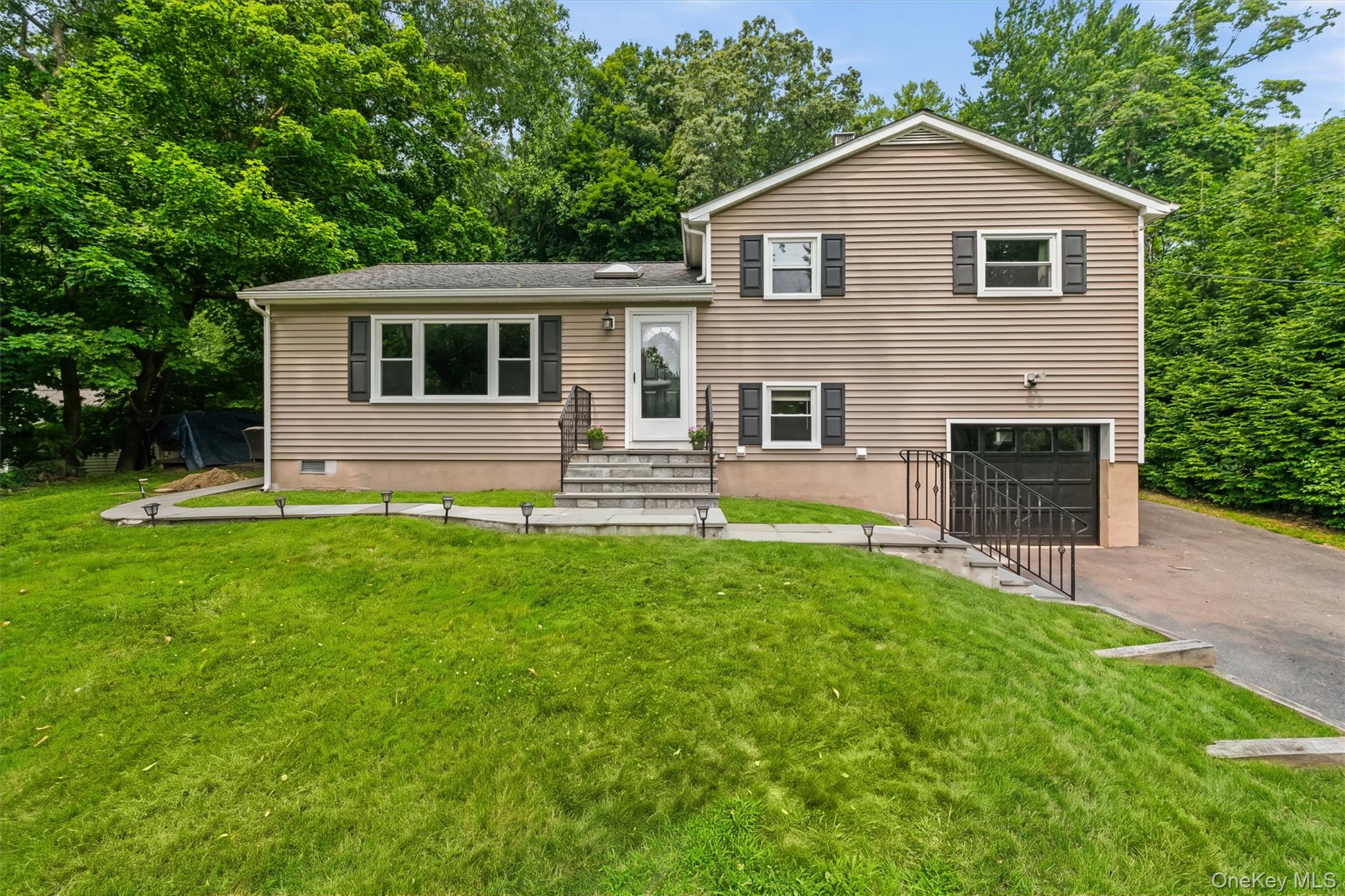 17 Ridge Road