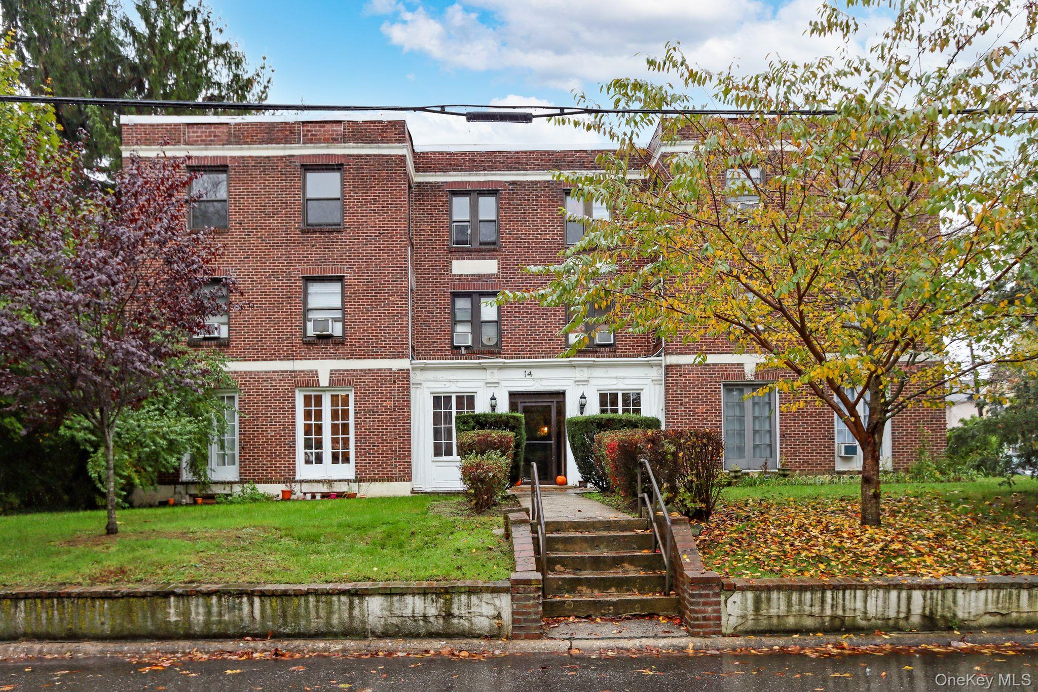 14 Beach Road