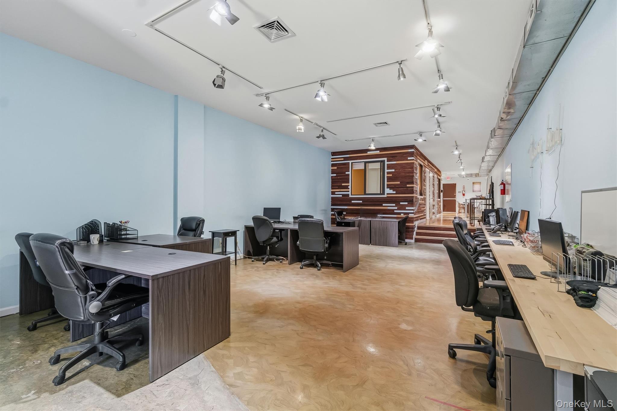 95 Rockaway Avenue