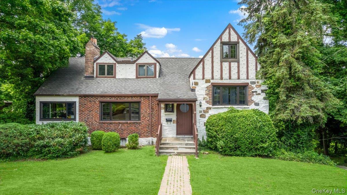 38 Fenimore Drive