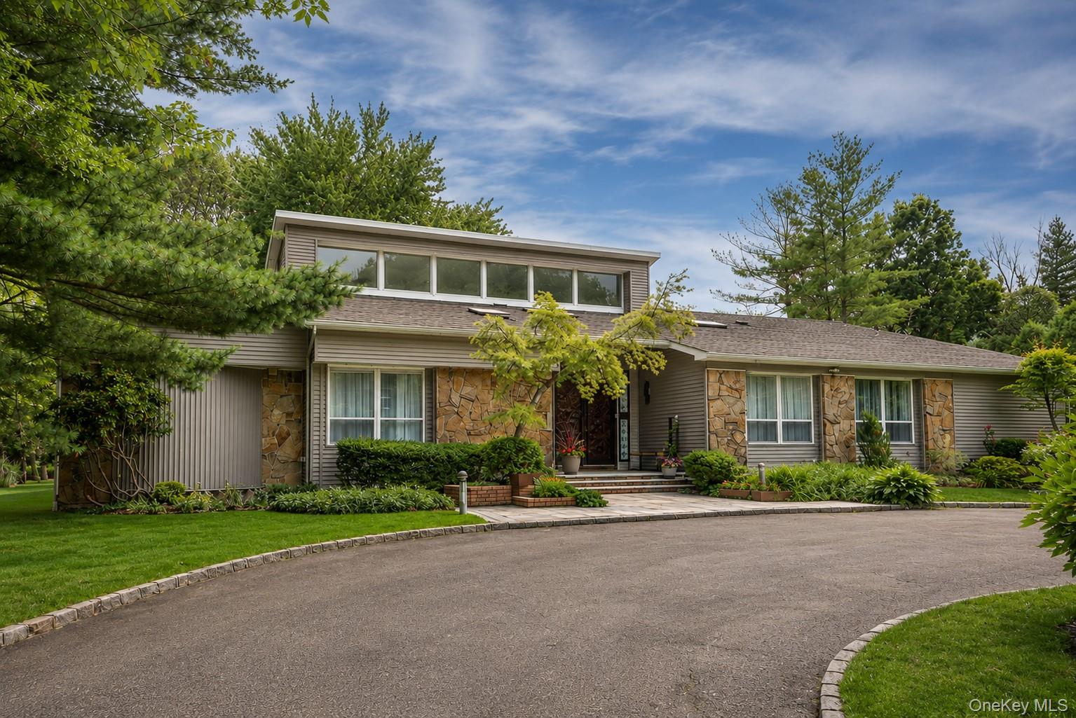 27 Windemere Way