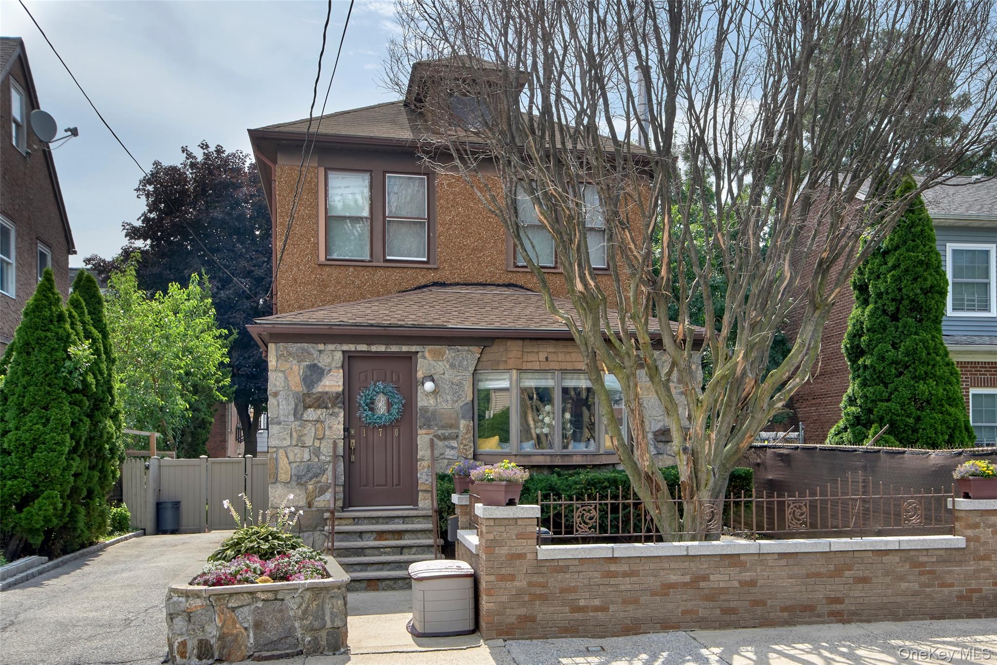 170 Trenchard Street