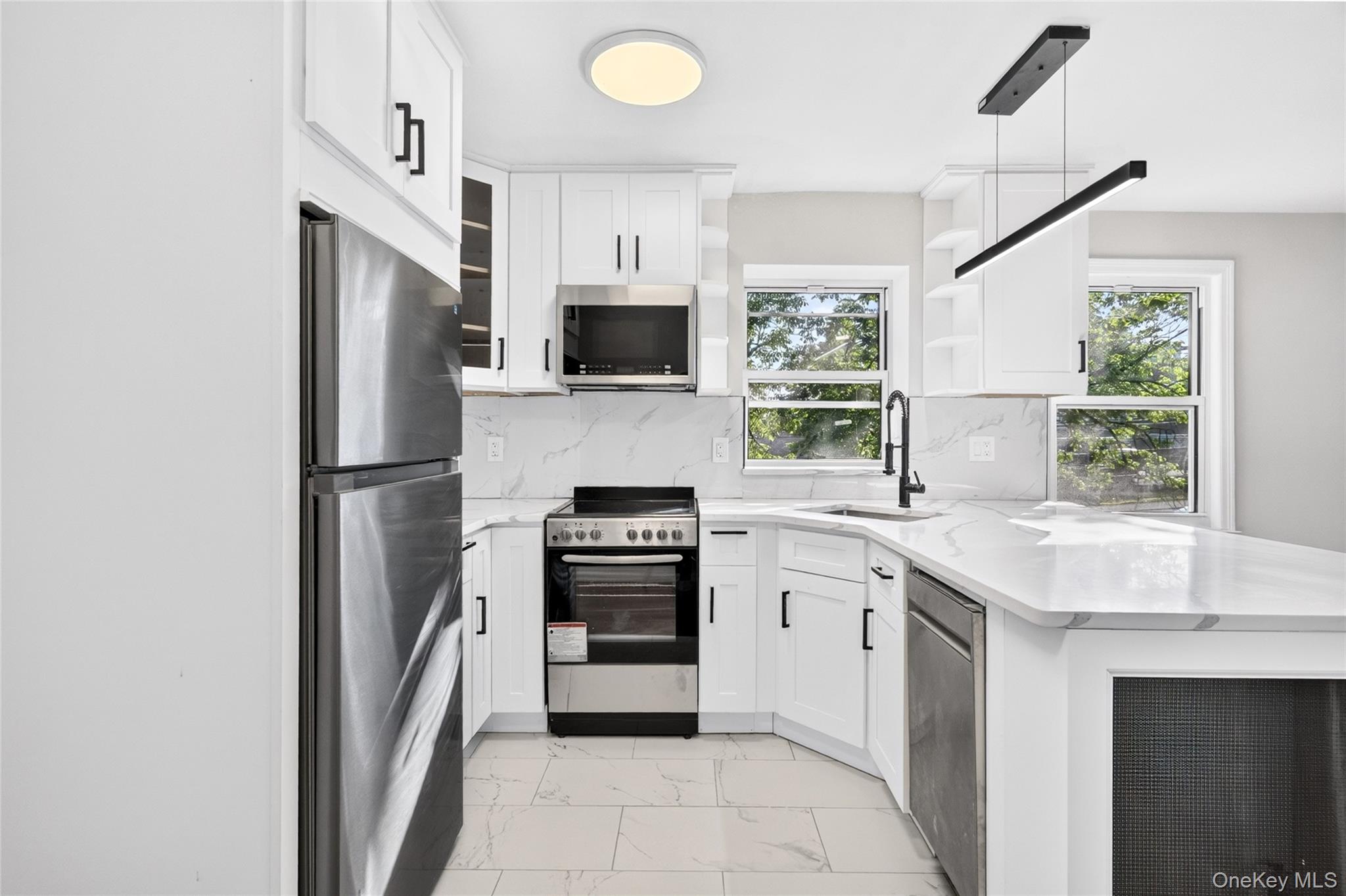 2 Soundview Avenue
