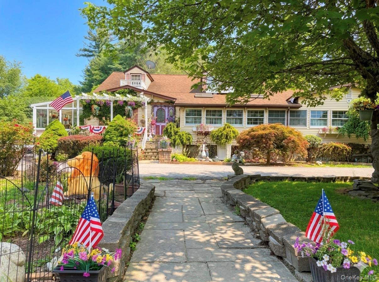 48 Maple Avenue