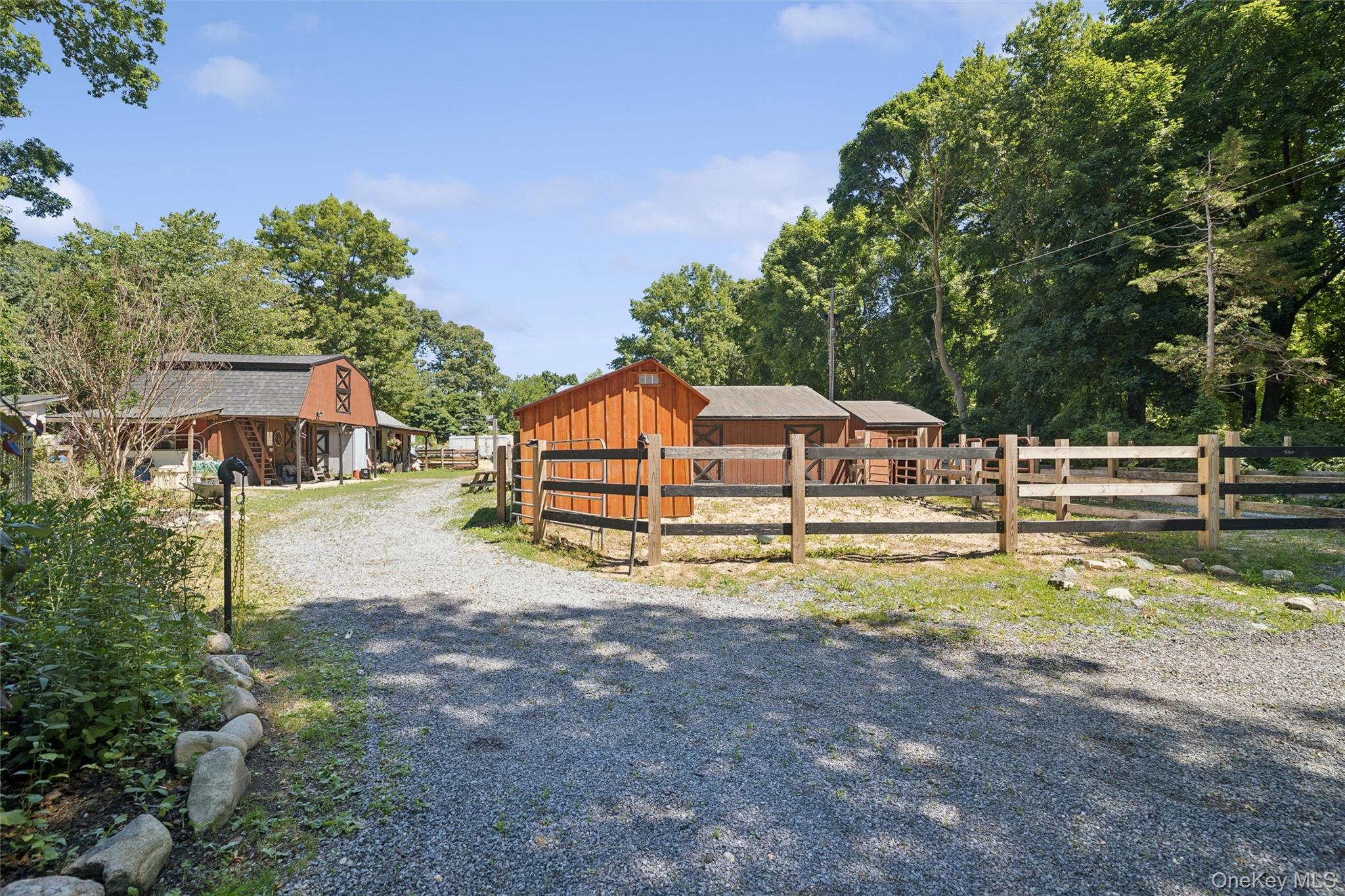 14 Loft Road