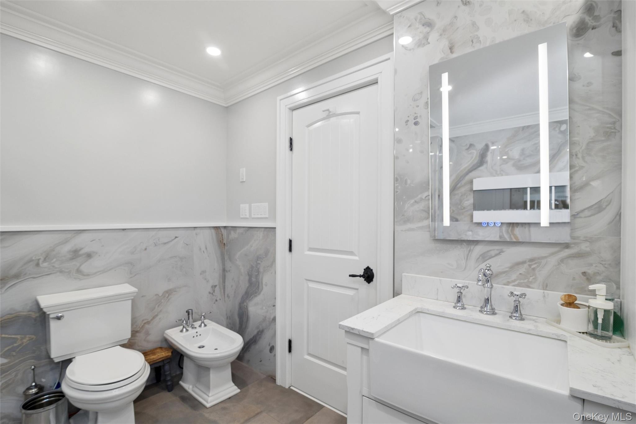 Photo 48